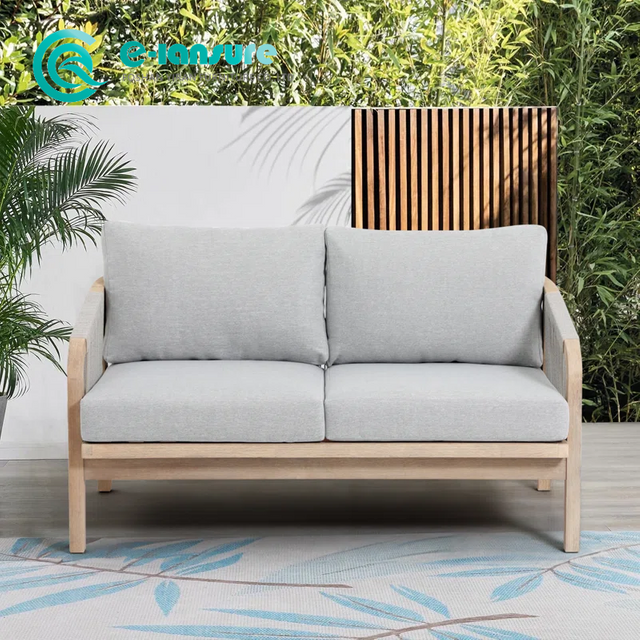 ቀላል ዘይቤ የአትክልት የቤት ዕቃዎች Teakwood ሶፋ አዘጋጅ ከፍተኛ ጥራት ያለው የፓቲዮ ሶፋ ከውሃ መከላከያ ትራስ ለቤት ሆቴል በረንዳ