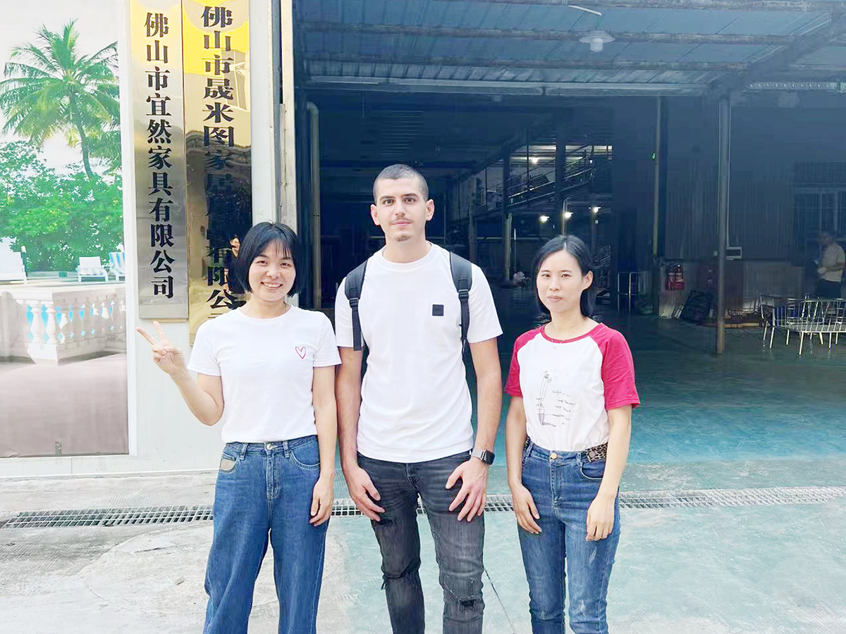 2023 เกี่ยวกับพันธมิตรของ Eran เยี่ยมชมโรงงานในประเทศจีนเพื่อหารือเกี่ยวกับความร่วมมือในอนาคต
