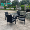 Klassieke styl tuinmeubels Kwaliteit aluminiumraam eetkamerstoel en tafel swart rottang 4+1 eetkamerstel vir buite patio restaurant