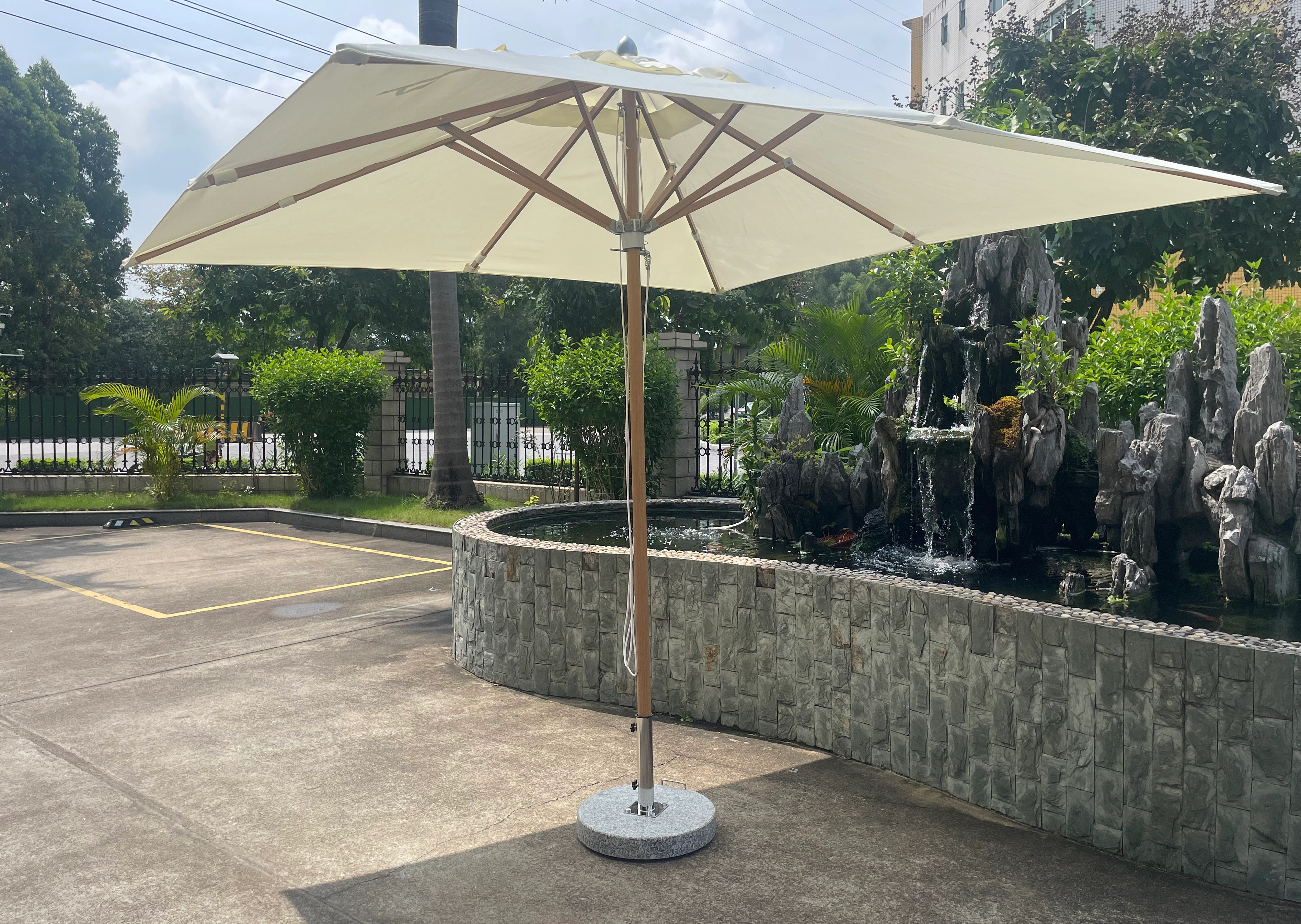 Kolekcia vonkajš&iacute;ch d&aacute;ždnikov: Pozdvihnite svoj vonkajš&iacute; priestor št&yacute;lom a funkčnosťou