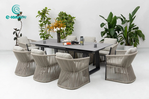 Elegant nordisk stil utematsm&ouml;bler Aluminiumstomme Gr&aring; matstol med rep med bord f&ouml;r hemtr&auml;dg&aring;rd