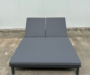 تمام ایلومینیم ڈبل سیٹ ٹیک لگائے ہوئے سن بیڈ، کشن کے ساتھ ڈے بیڈ