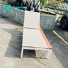 Lettino prendisole in alluminio per mobili da giardino per esterni in stile semplice con lettino prendisole in legno di teak a bordo piscina in tessuto Textilene per cortile