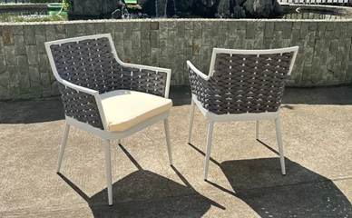 Verbeter jou buitelug-eetervaring met stylvolle en gemaklike tou-eetstoele