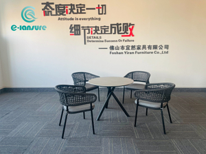 Stiilne aia-s&ouml;&ouml;gim&ouml;&ouml;bel Alumiiniumraamiga k&ouml;iega s&ouml;&ouml;gitool &uuml;marlauakomplektiga v&auml;lirestorani jaoks