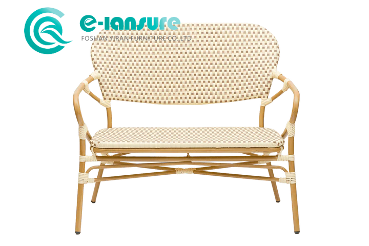 Furnitur Taman Luar Ruangan Gaya Retro Kursi Bangku Bingkai Aluminium Kursi Sofa Panjang Rotan PE Bangku Bistro Teras untuk Restoran Resor Hotel