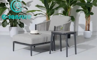 Transformeer jou buitelugruimte met 'n moderne en minimalistiese aluminium eetkamerstoelstel