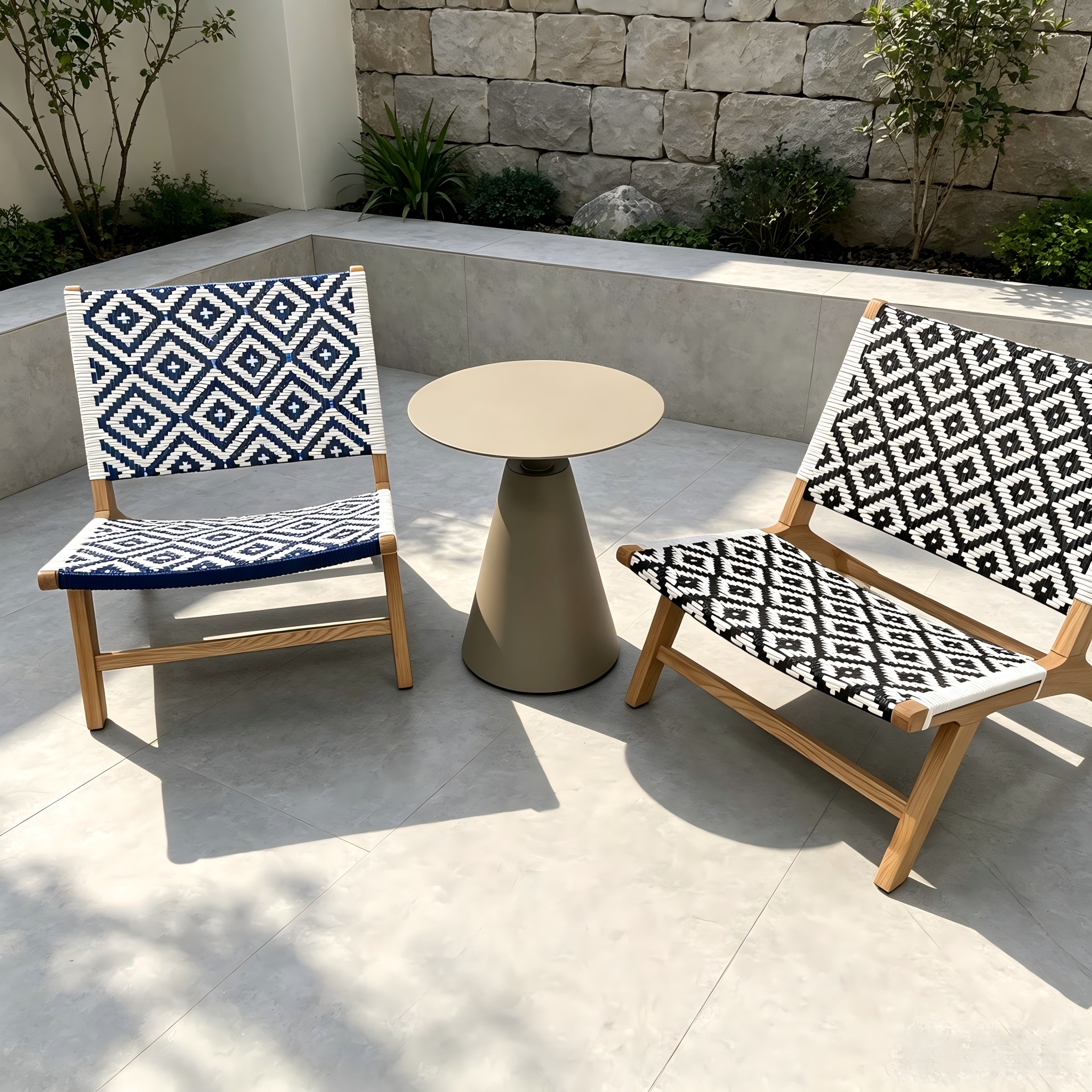 Minimalistyczne meble ogrodowe Drewniana rama Krzesło rattanowe Ogr&oacute;d Wypoczynek Sofa Krzesło ze stolikiem kawowym do restauracji Villa Courtyard