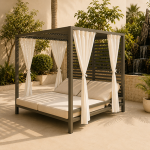 Moderne havem&oslash;bler Udend&oslash;rs aluminiumsramme Daybed Poolside dobbelt st&oslash;rrelse solseng med hvidt gardin til Hotel Beach